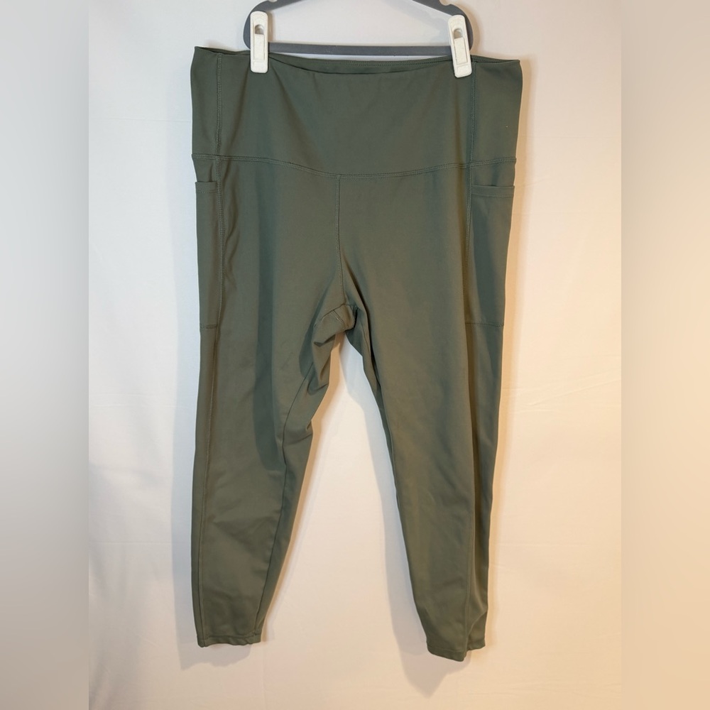 Danskin Olive Green Leggings